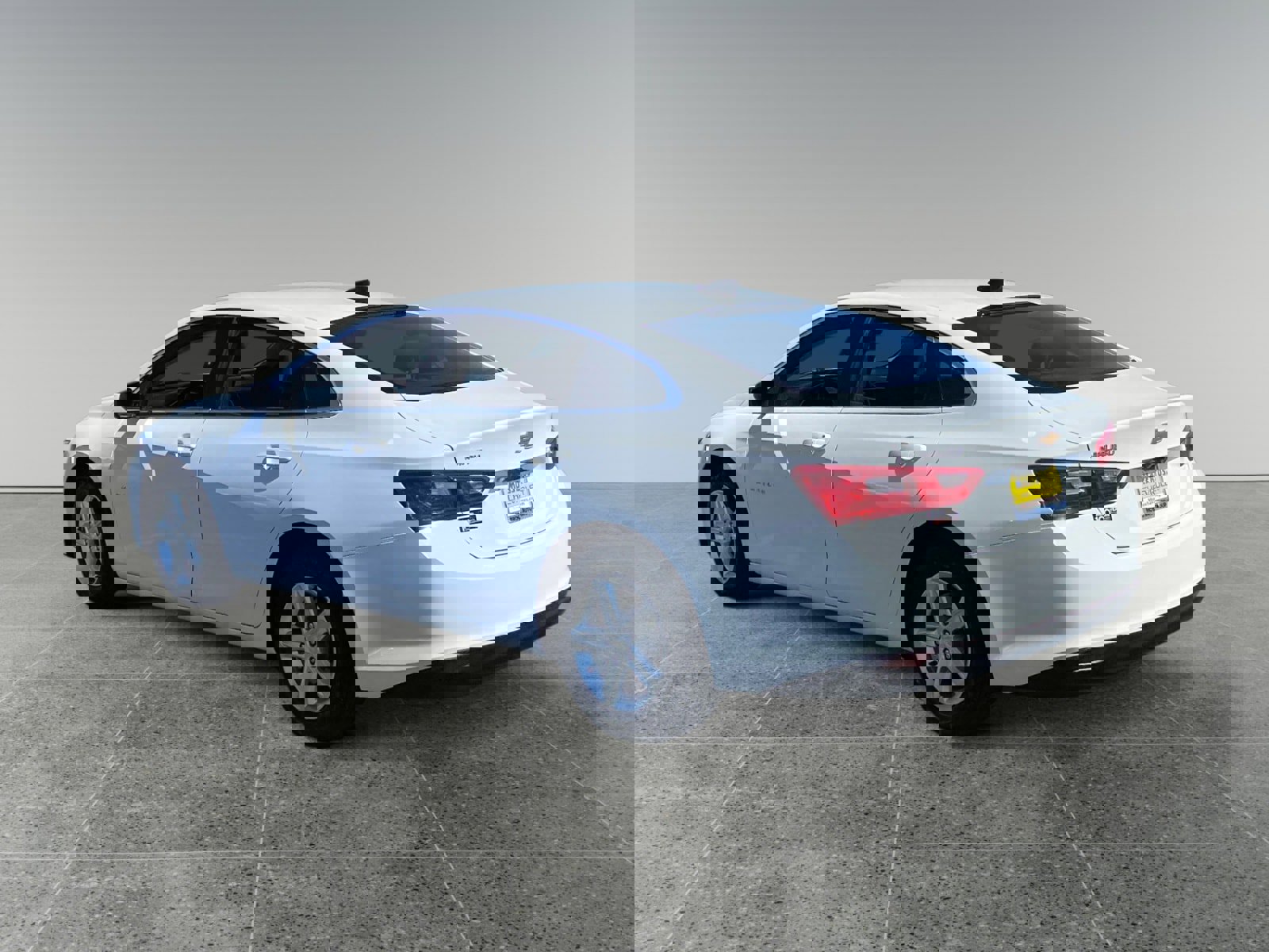 Used 2024 Chevrolet Malibu LS image 3