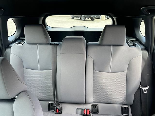 Used 2024 Toyota Corolla Cross S AWD/4WD image 43