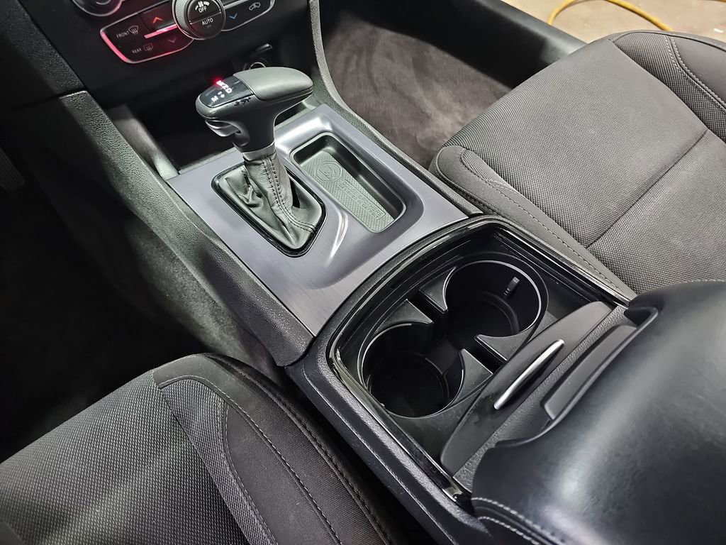 Used 2017 Dodge Charger R/T w/ Blacktop Package image 22