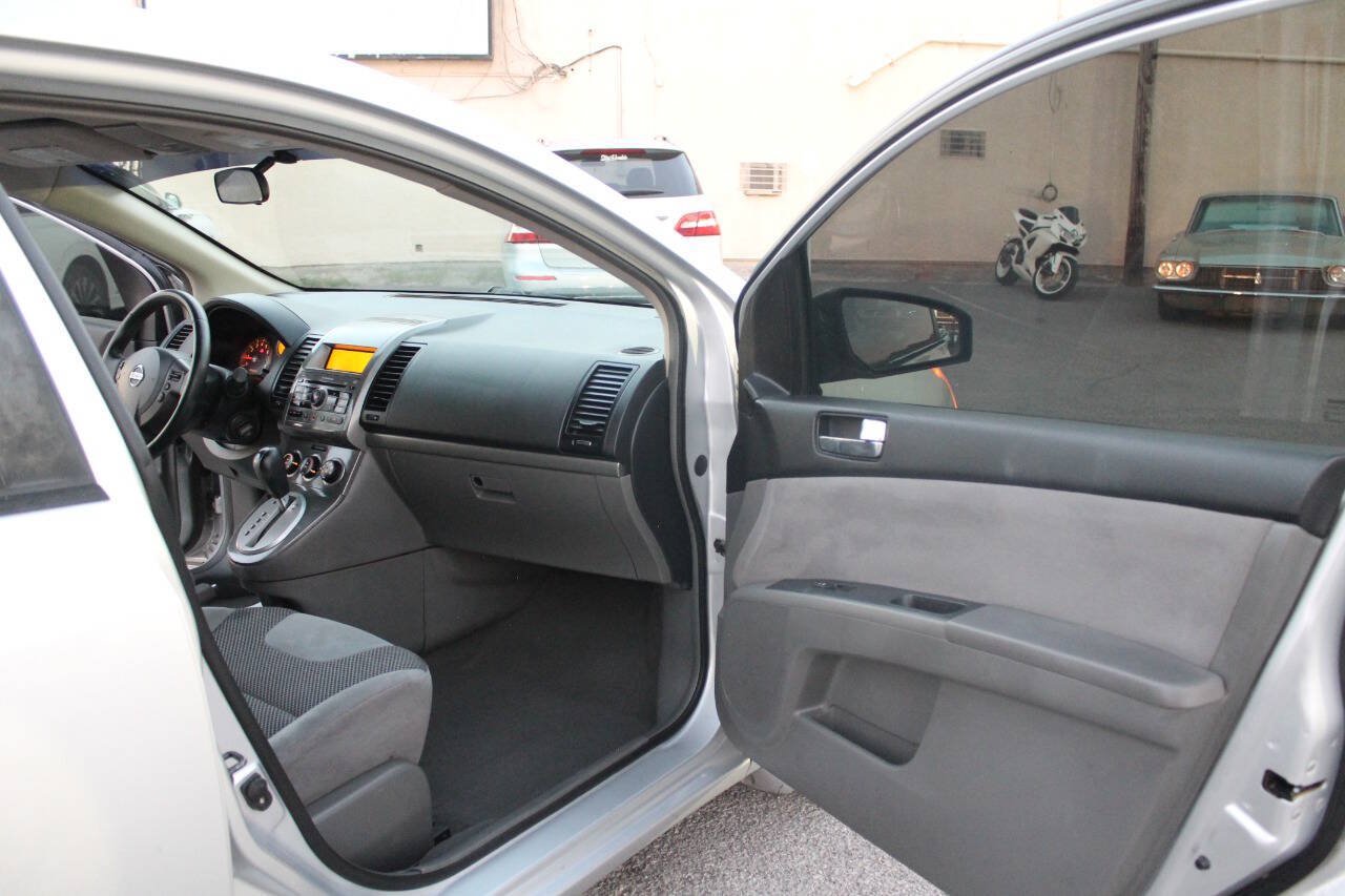 Used 2007 Nissan Sentra 2.0 S w/ Convenience Plus Pkg FWD image 25