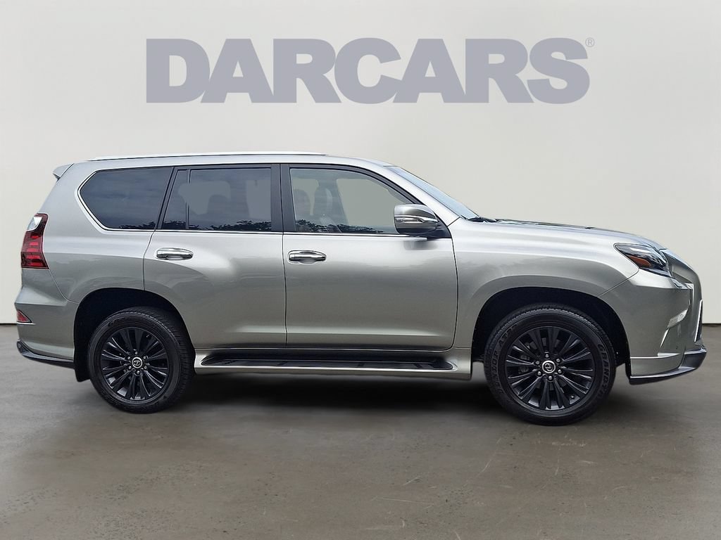 Used 2022 Lexus GX 460 Luxury w/ Sport Design Package AWD/4WD image 7