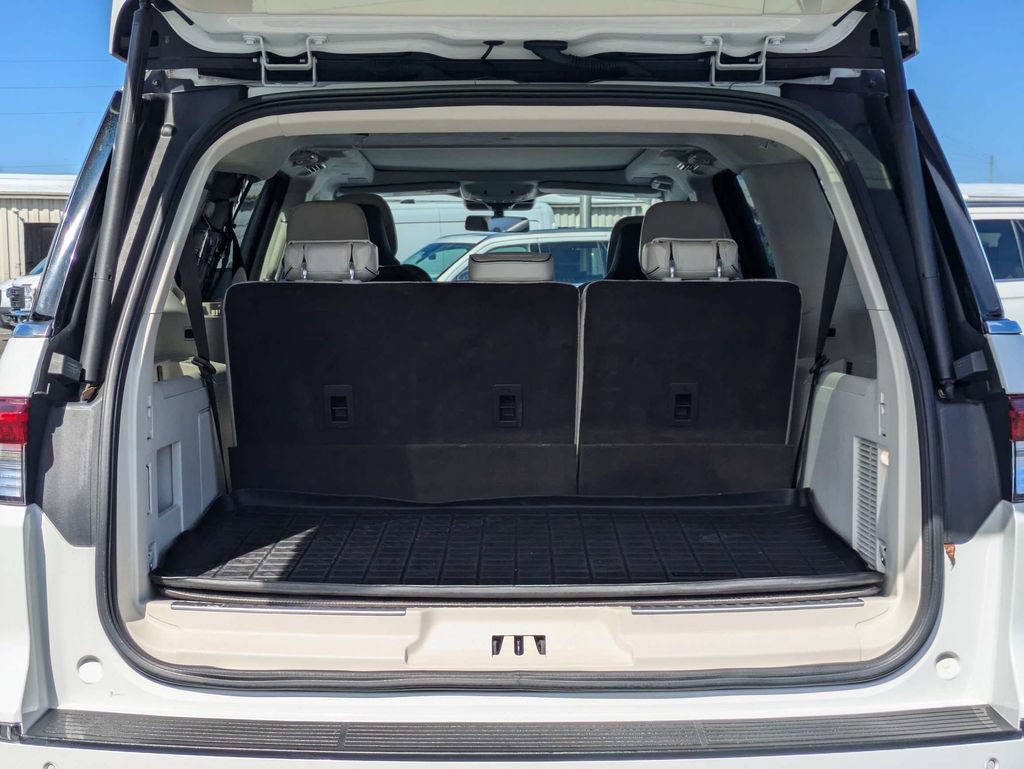 Certified 2022 Lincoln Navigator L Black Label AWD/4WD image 14