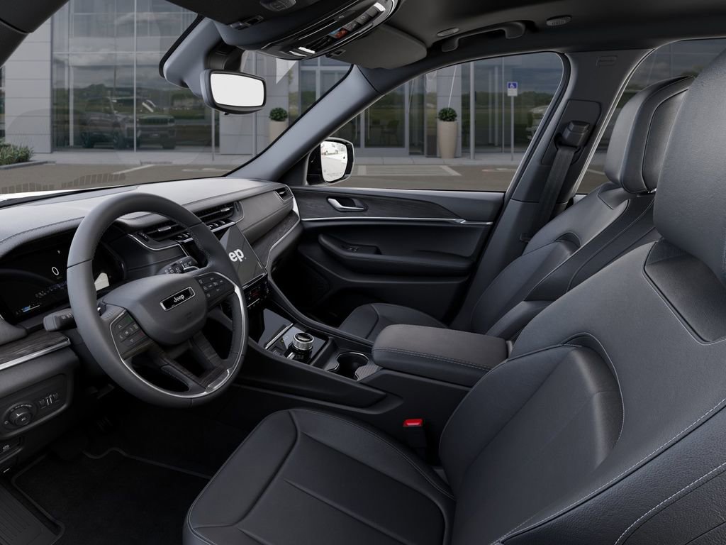 New 2025 Jeep Grand Cherokee L Limited w/ Black Appearance Package image 24