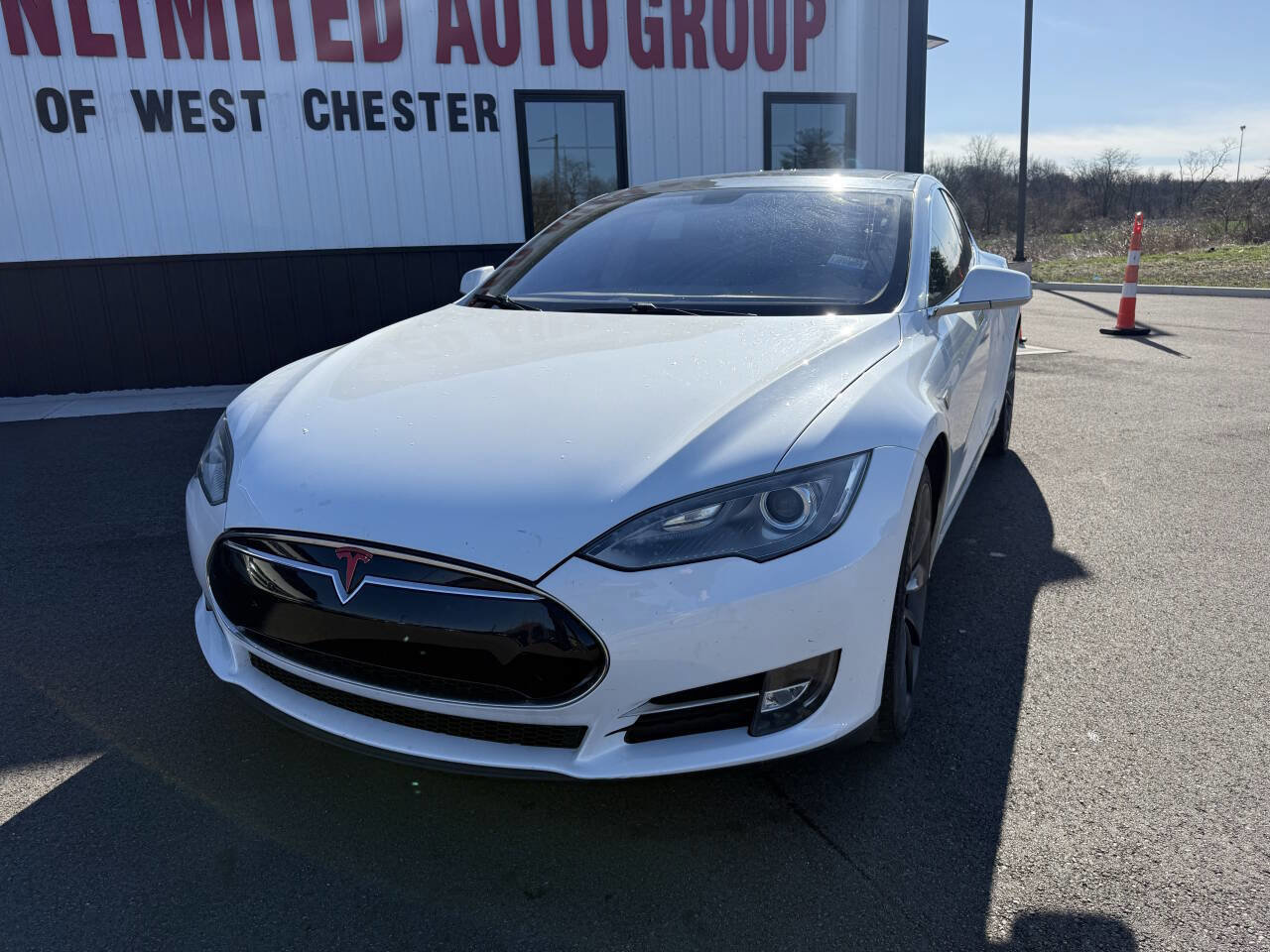 Used 2013 Tesla Model S Performance image 2
