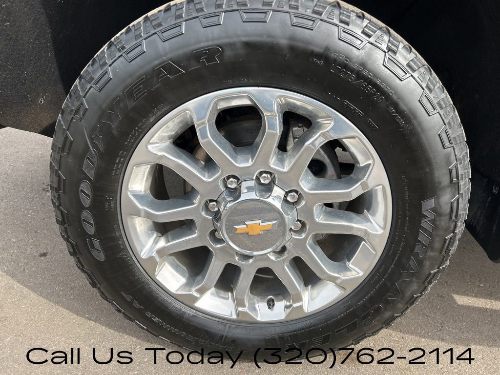 Certified 2025 Chevrolet Silverado 3500 LTZ w/ LTZ Convenience Package image 13