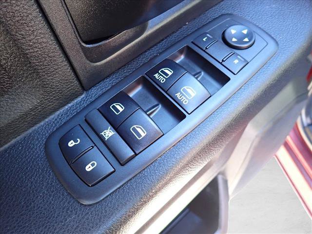 Used 2018 RAM 1500 Express w/ Express Value Package AWD/4WD image 11