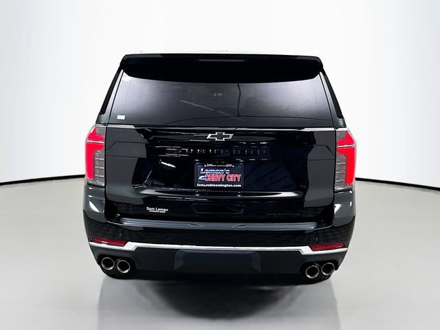 Used 2025 Chevrolet Suburban Premier AWD/4WD image 6