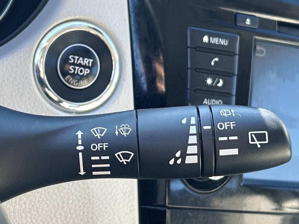 Certified 2020 Nissan Rogue Sport SV w/ All-Weather Package AWD/4WD image 31