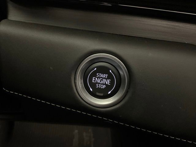 Certified 2024 Cadillac Escalade Sport Platinum w/ LPO, ONYX Package image 19