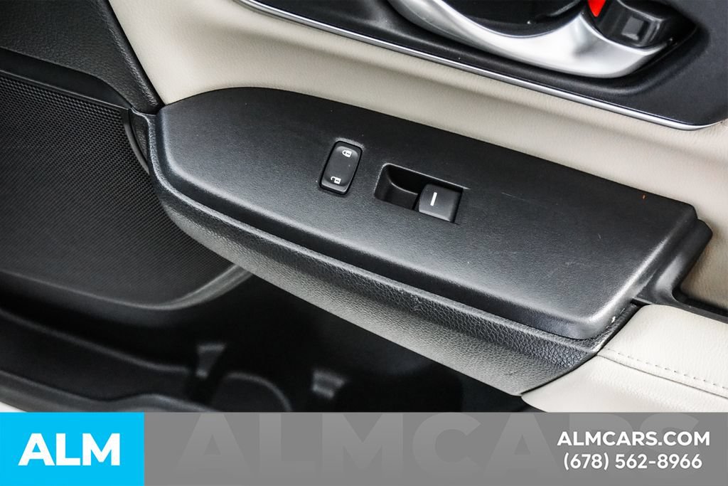 Used 2019 Honda CR-V Touring image 39