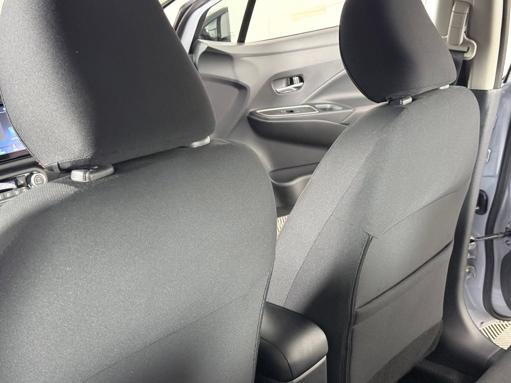 Certified 2025 Nissan Versa SR w/ Trunk Package FWD image 23