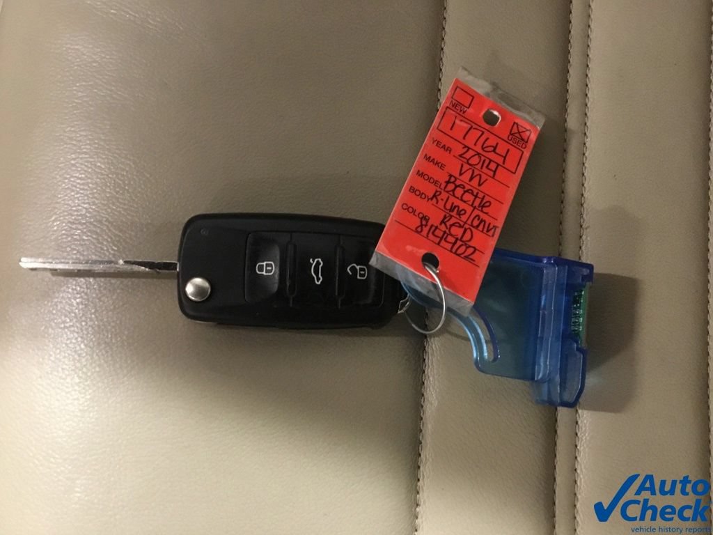 Used 2014 Volkswagen Beetle R-Line FWD image 51