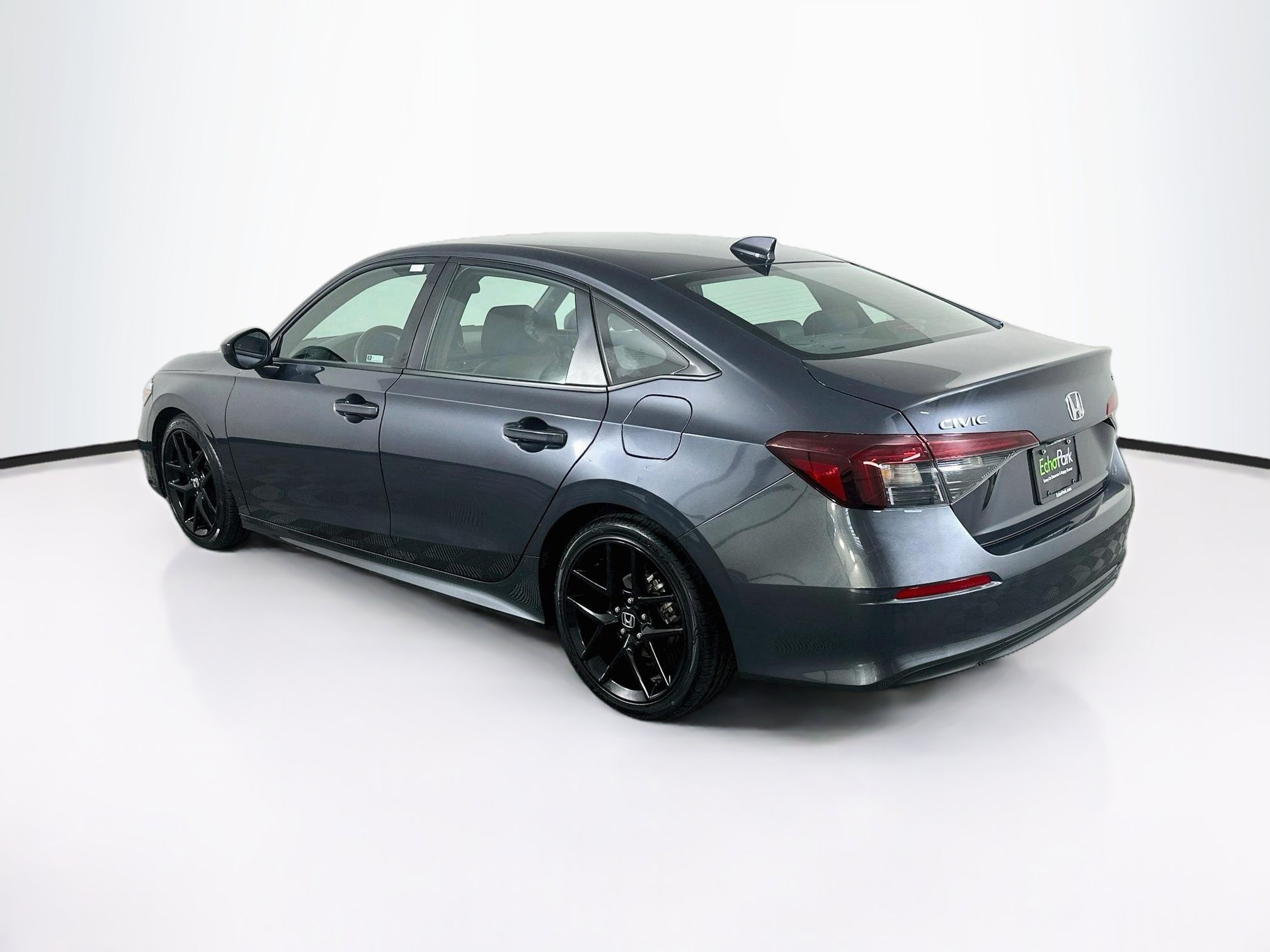 Used 2025 Honda Civic Sport image 5