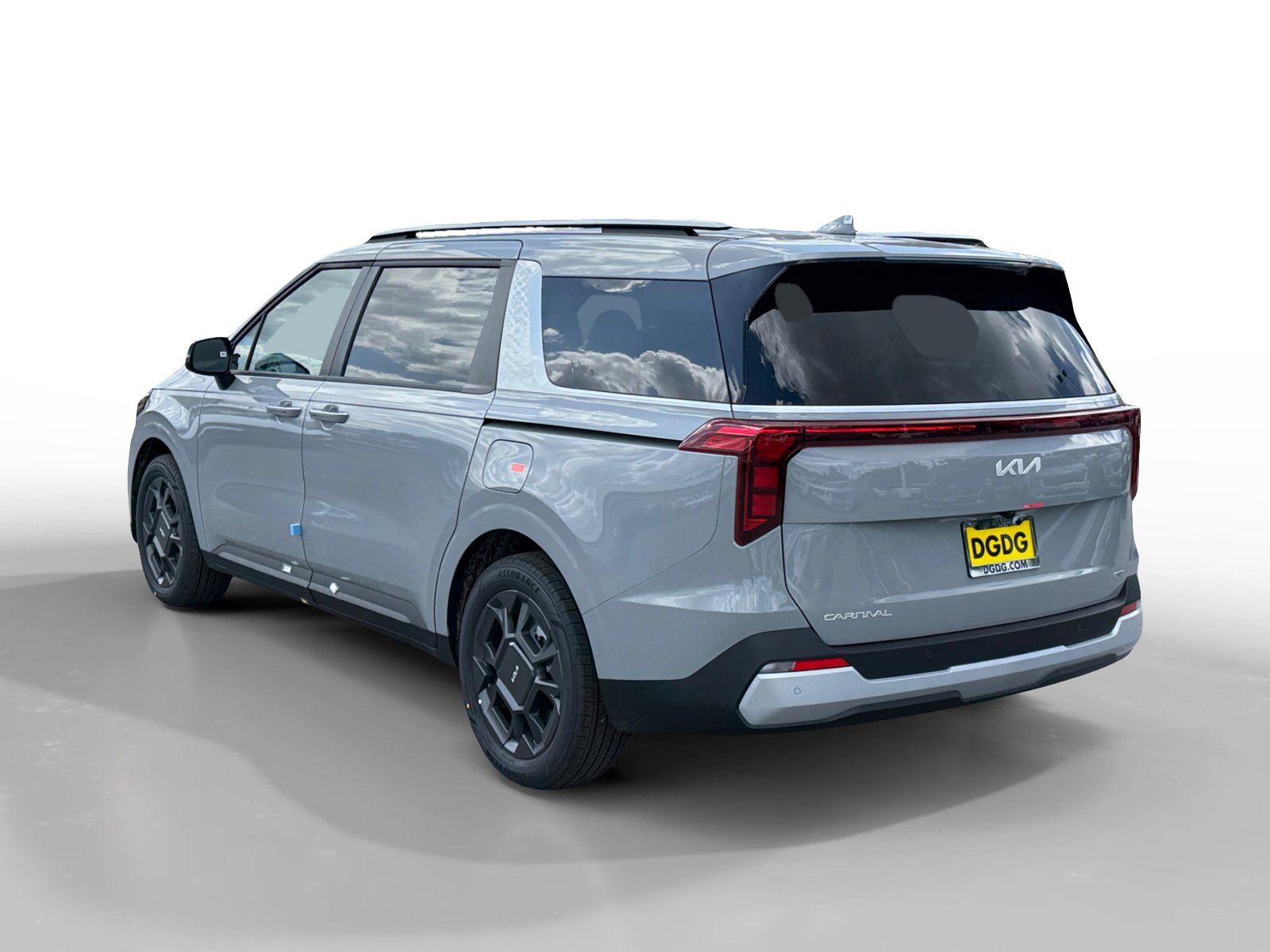 New 2026 Kia Carnival EX FWD image 3