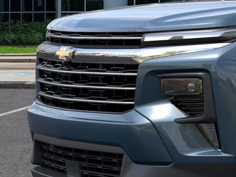 Used 2026 Chevrolet Traverse LT w/ Driver Confidence Package FWD image 13