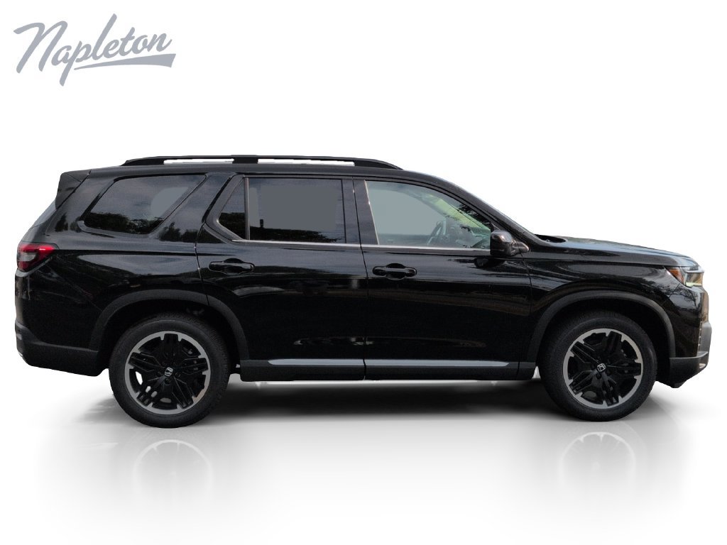 New 2026 Honda Pilot Touring image 7