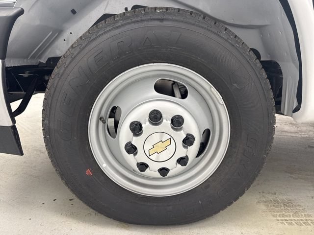 New 2026 Chevrolet Express 3500 w/ Power Convenience Package RWD image 41