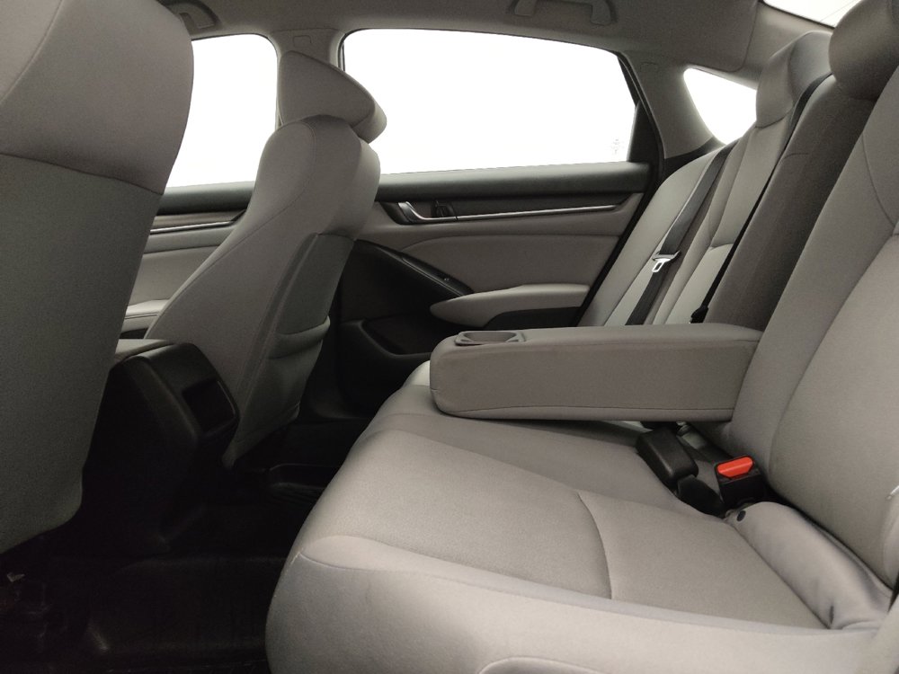 Used 2018 Honda Accord LX image 18