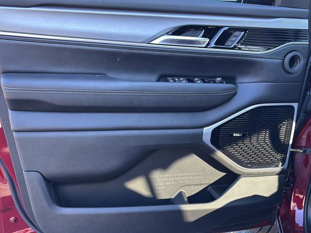 New 2026 Jeep Grand Wagoneer Limited image 16