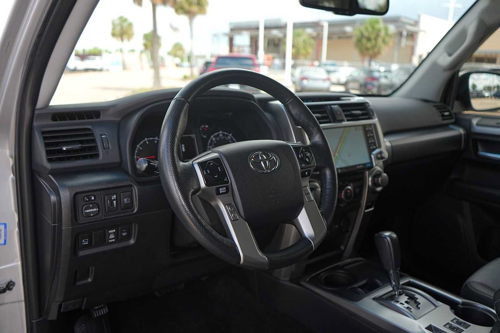 Used 2023 Toyota 4Runner SR5 Premium w/ Moonroof Package RWD image 2