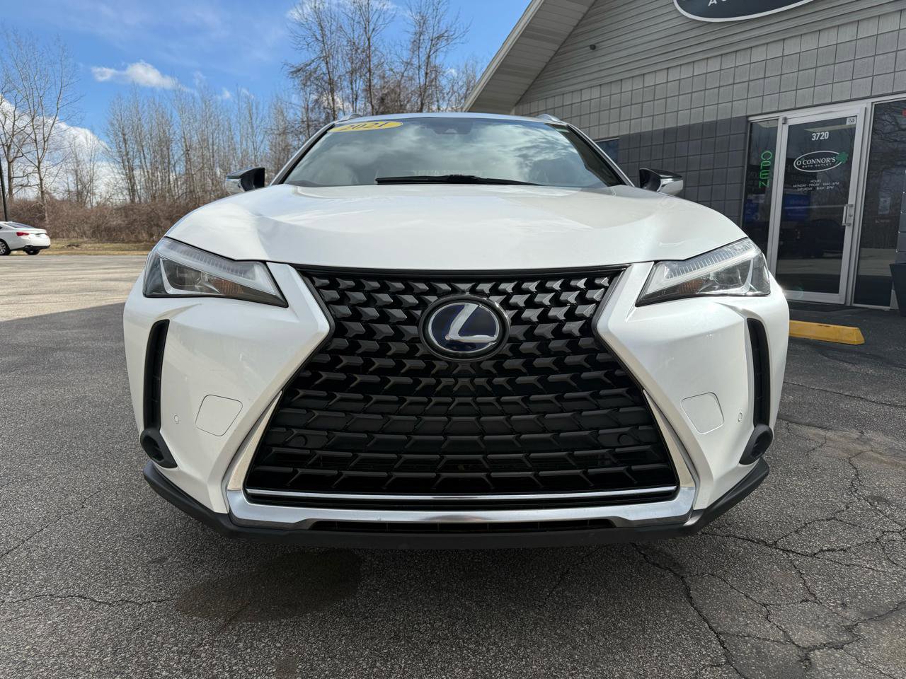Used 2021 Lexus UX 250h UX 250h AWD w/ Premium Package image 8
