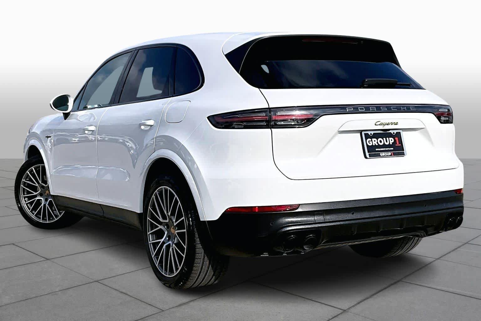 Used 2022 Porsche Cayenne E-Hybrid AWD/4WD image 35