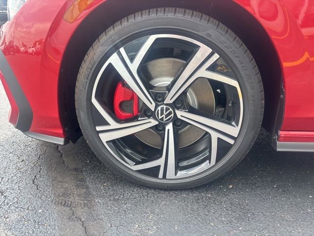 New 2025 Volkswagen GTI SE image 17