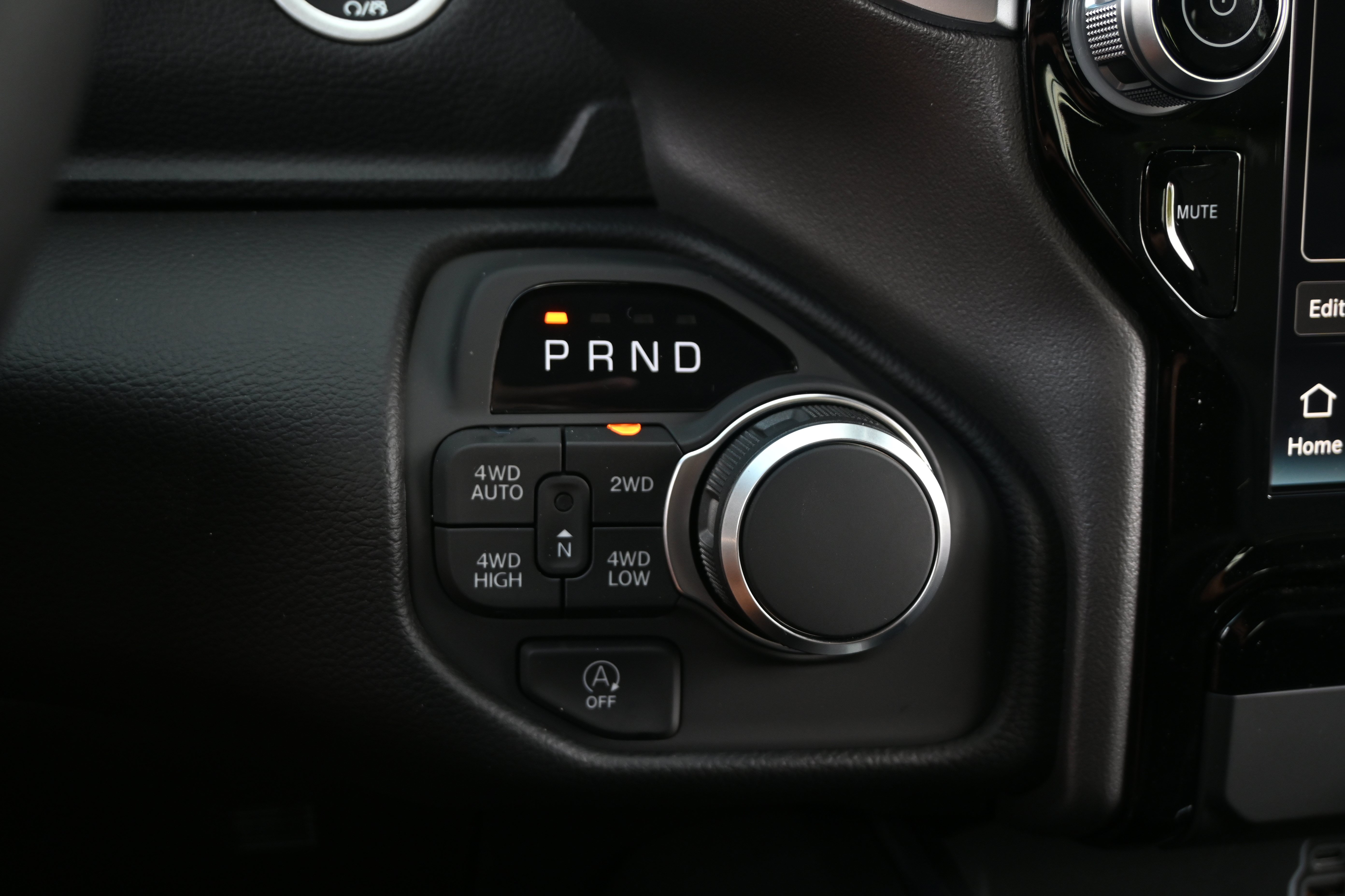 New 2026 RAM 1500 Big Horn AWD/4WD image 29