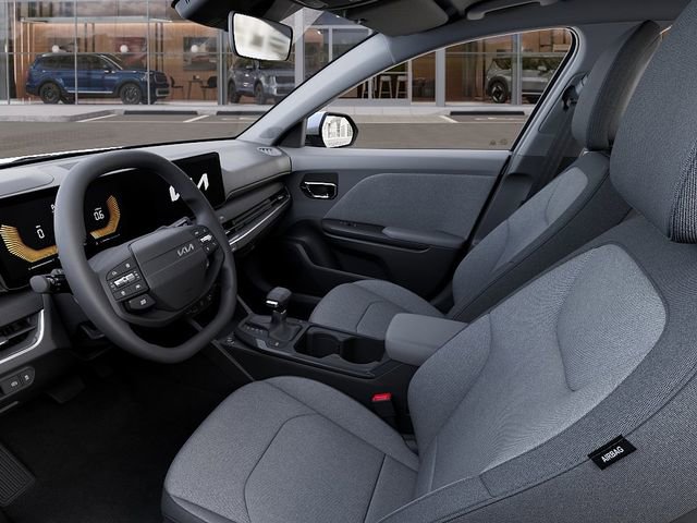 New 2025 Kia K4 FWD image 17