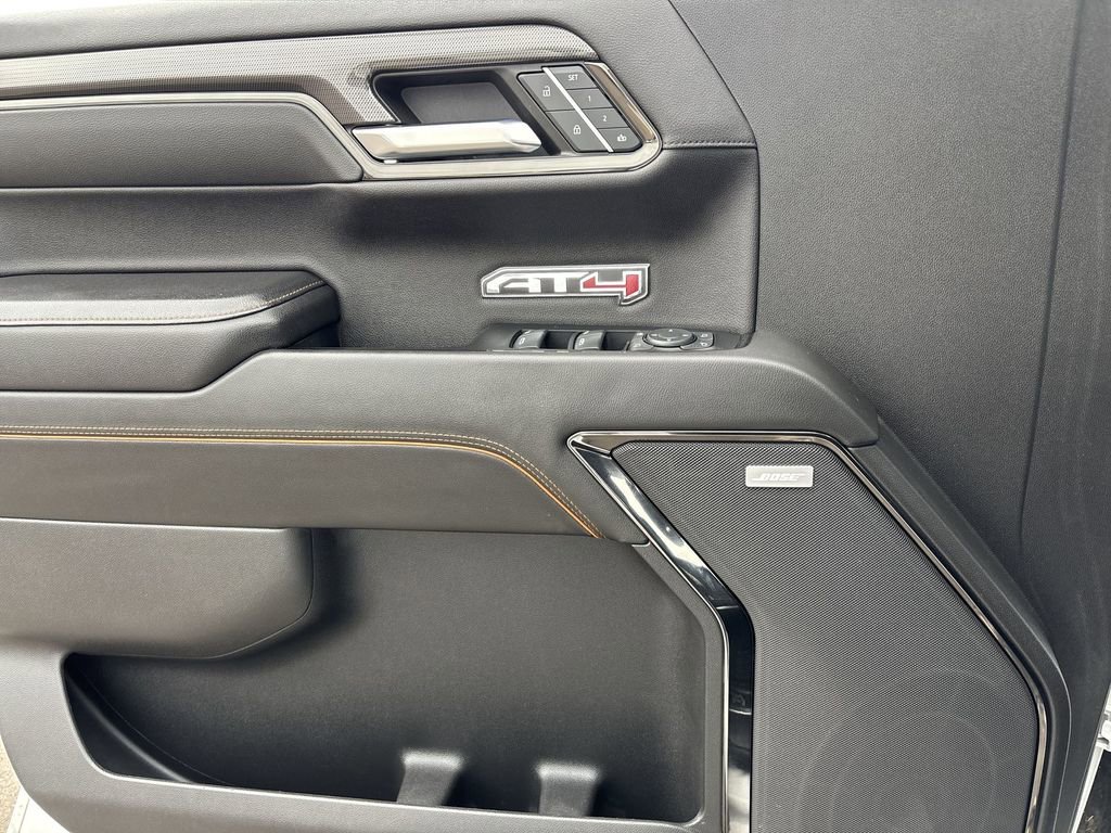 Used 2022 GMC Sierra 1500 AT4 w/ Technology Package image 22