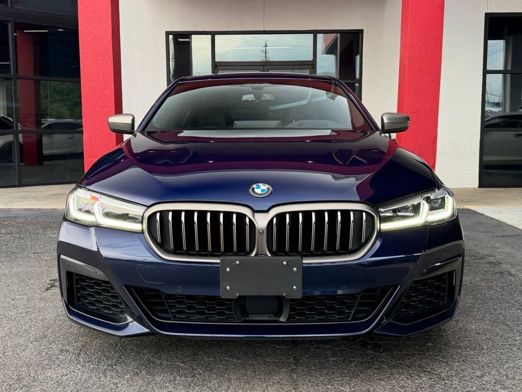 Used 2022 BMW M550i xDrive w/ Dynamic Handling Package AWD/4WD image 3