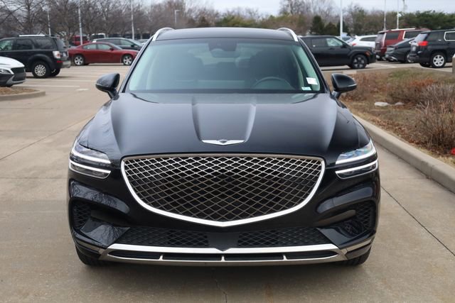 Used 2025 Genesis GV70 2.5T image 3
