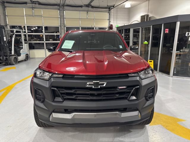 Used 2023 Chevrolet Colorado Trail Boss w/ Technology Package image 3
