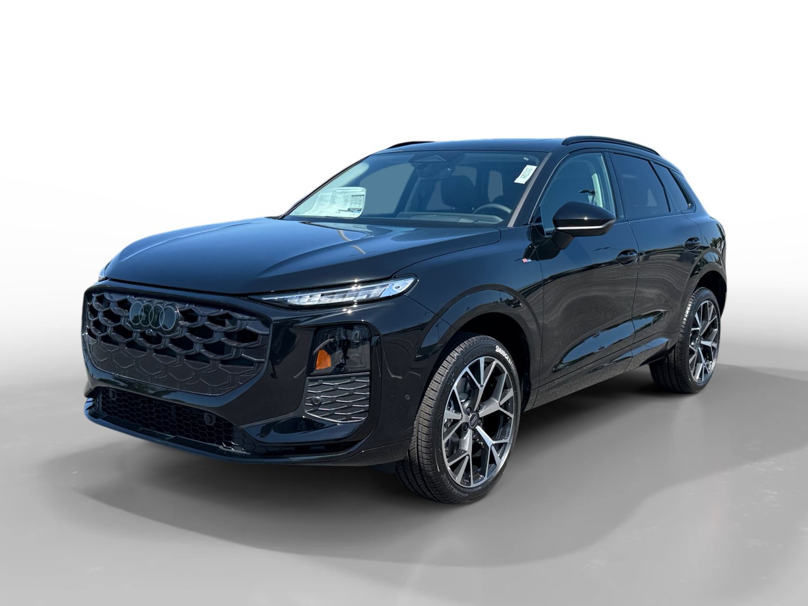 New 2026 Audi Q3 quattro 2.0T AWD/4WD image 1