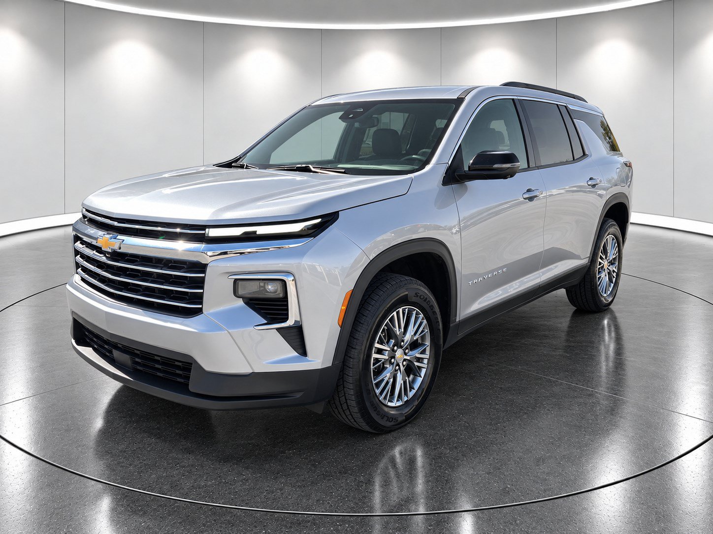 Used 2024 Chevrolet Traverse LT