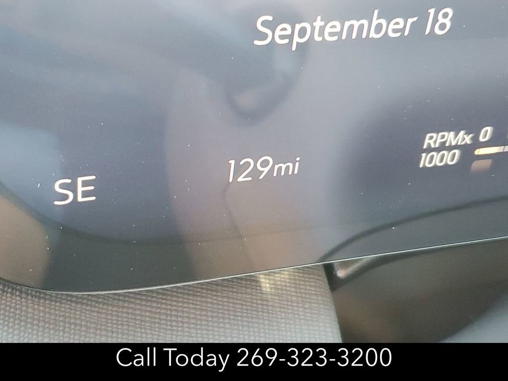 New 2025 Buick Enclave Preferred w/ Power Package image 13