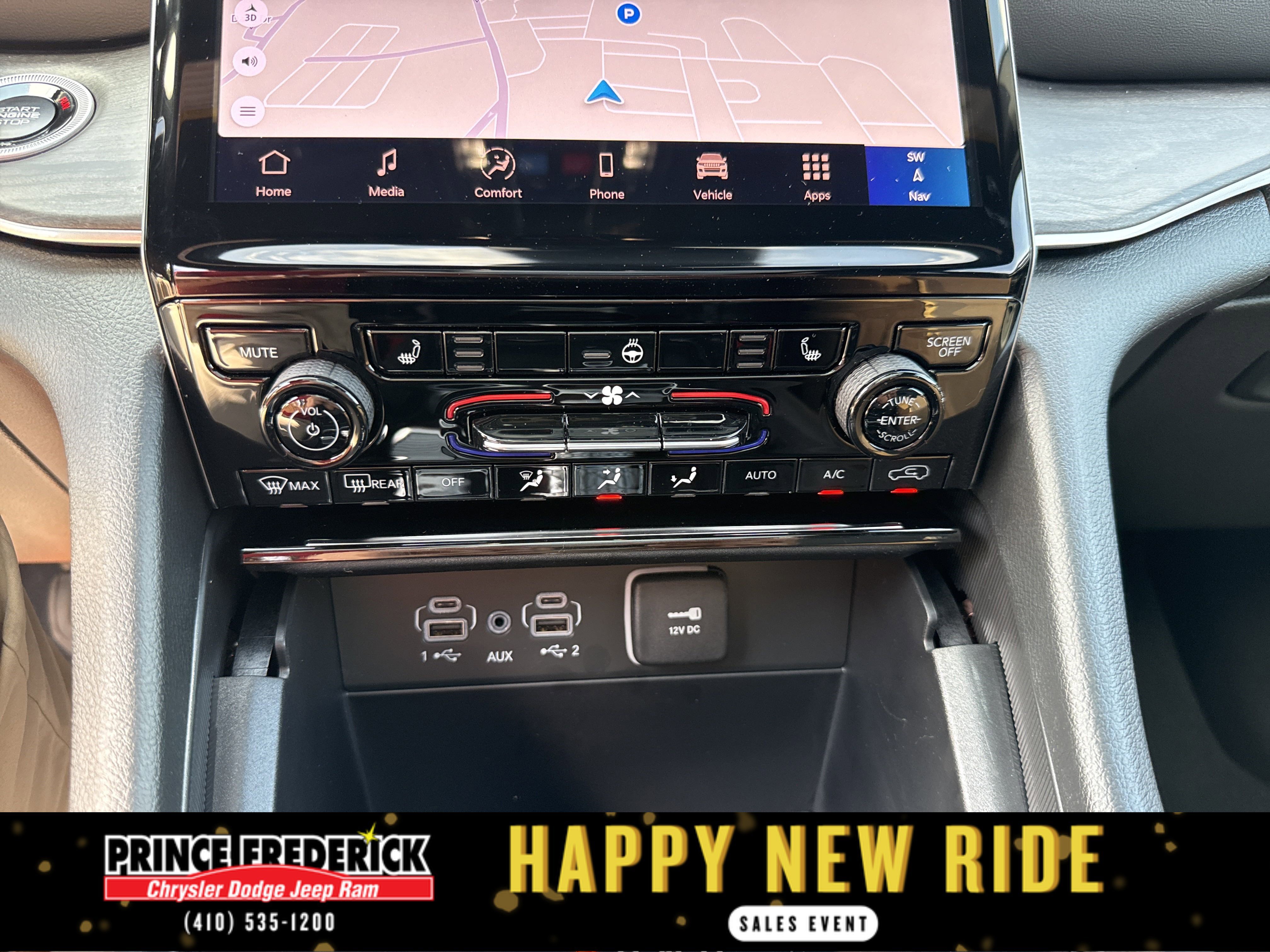 New 2025 Jeep Grand Cherokee L Limited w/ Black Appearance Package image 27