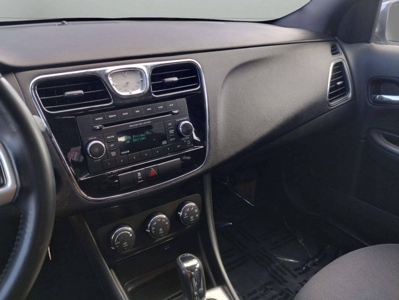 Used 2014 Chrysler 200 Touring FWD image 30