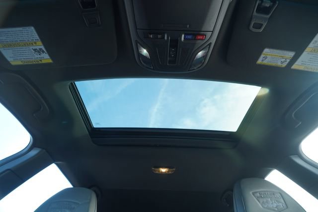 Used 2022 Subaru Outback Wilderness image 11