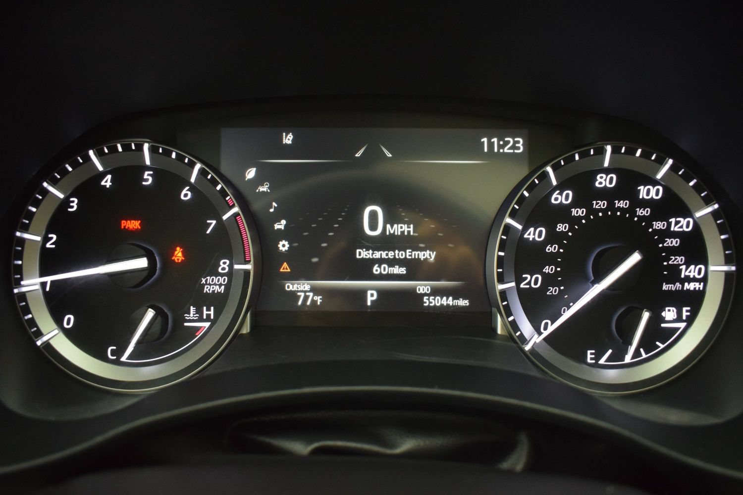 Used 2022 Toyota Highlander XLE AWD/4WD image 19