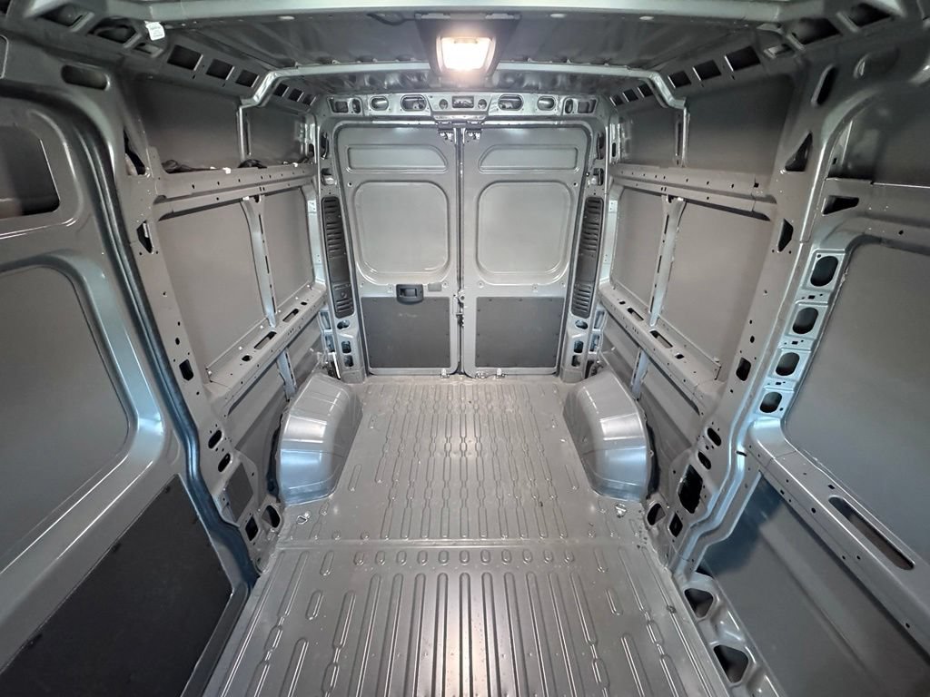 Used 2026 RAM ProMaster 1500 w/ Safety Group FWD image 12