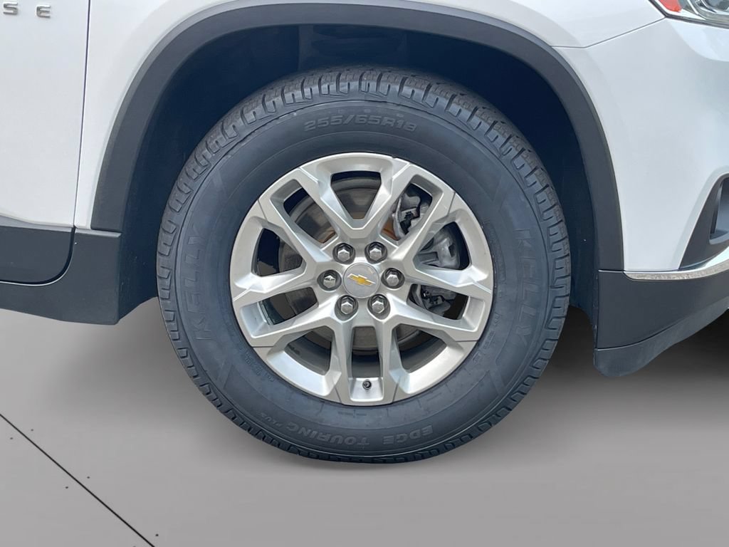 Used 2021 Chevrolet Traverse LT AWD/4WD image 9