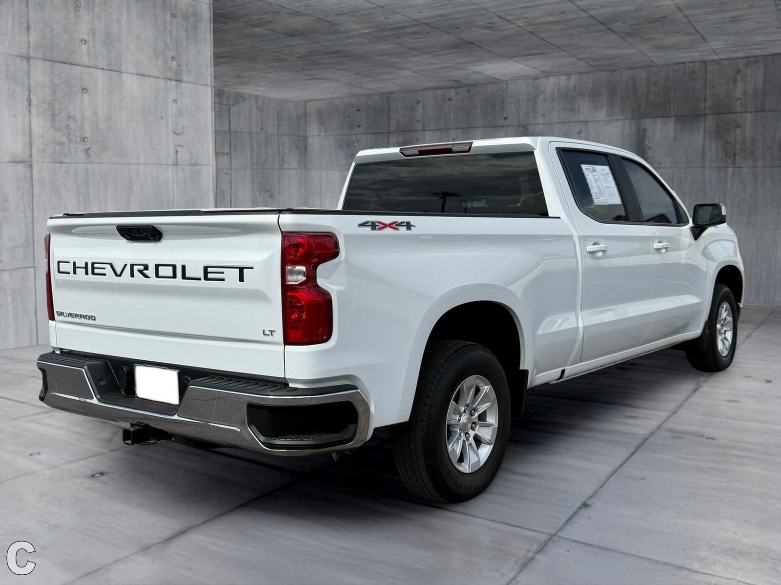 Certified 2024 Chevrolet Silverado 1500 LT w/ Protection Package AWD/4WD image 7