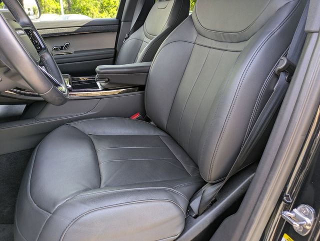 Used 2025 Land Rover Range Rover Sport S image 23