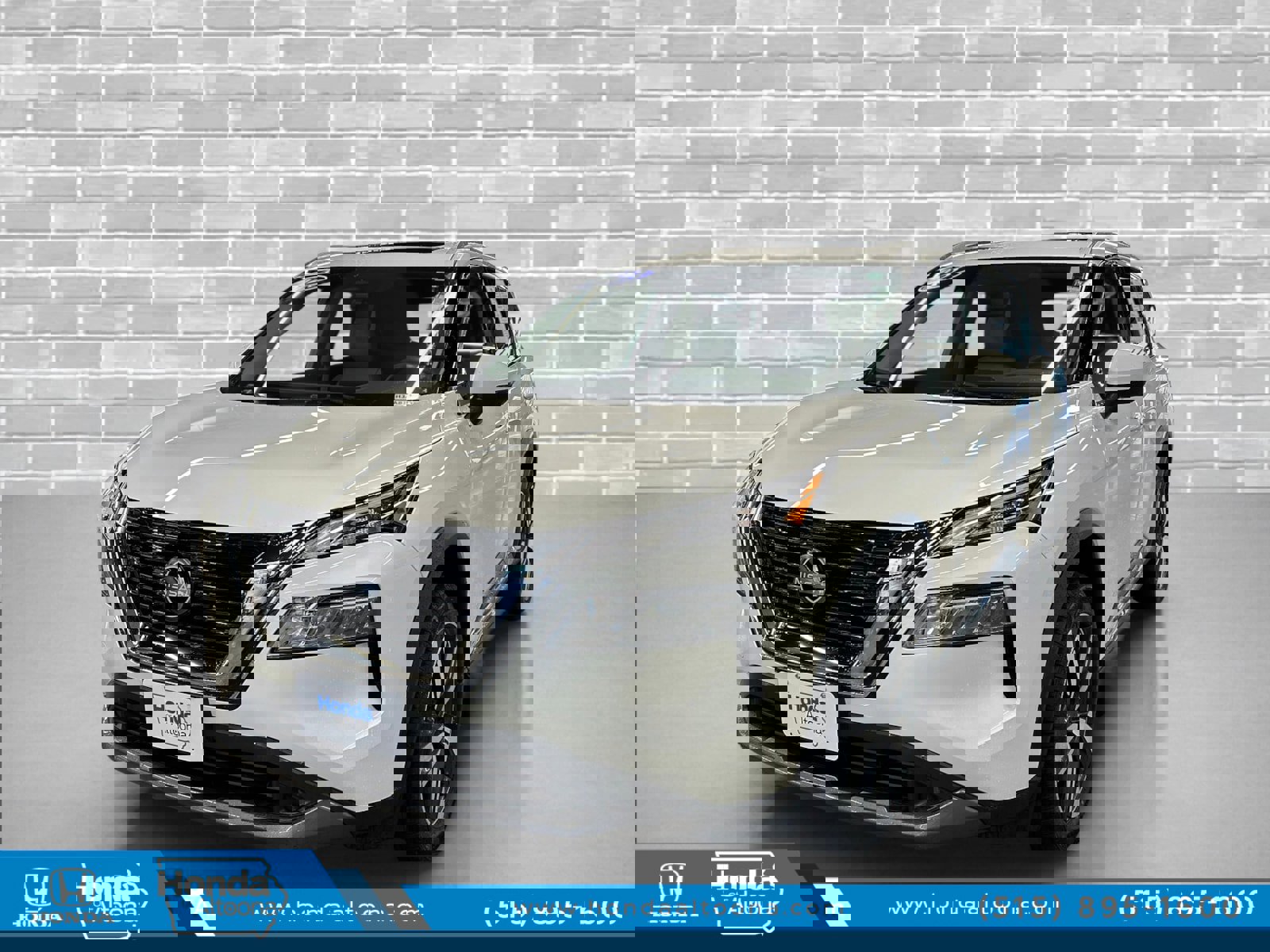 Used 2023 Nissan Rogue SL