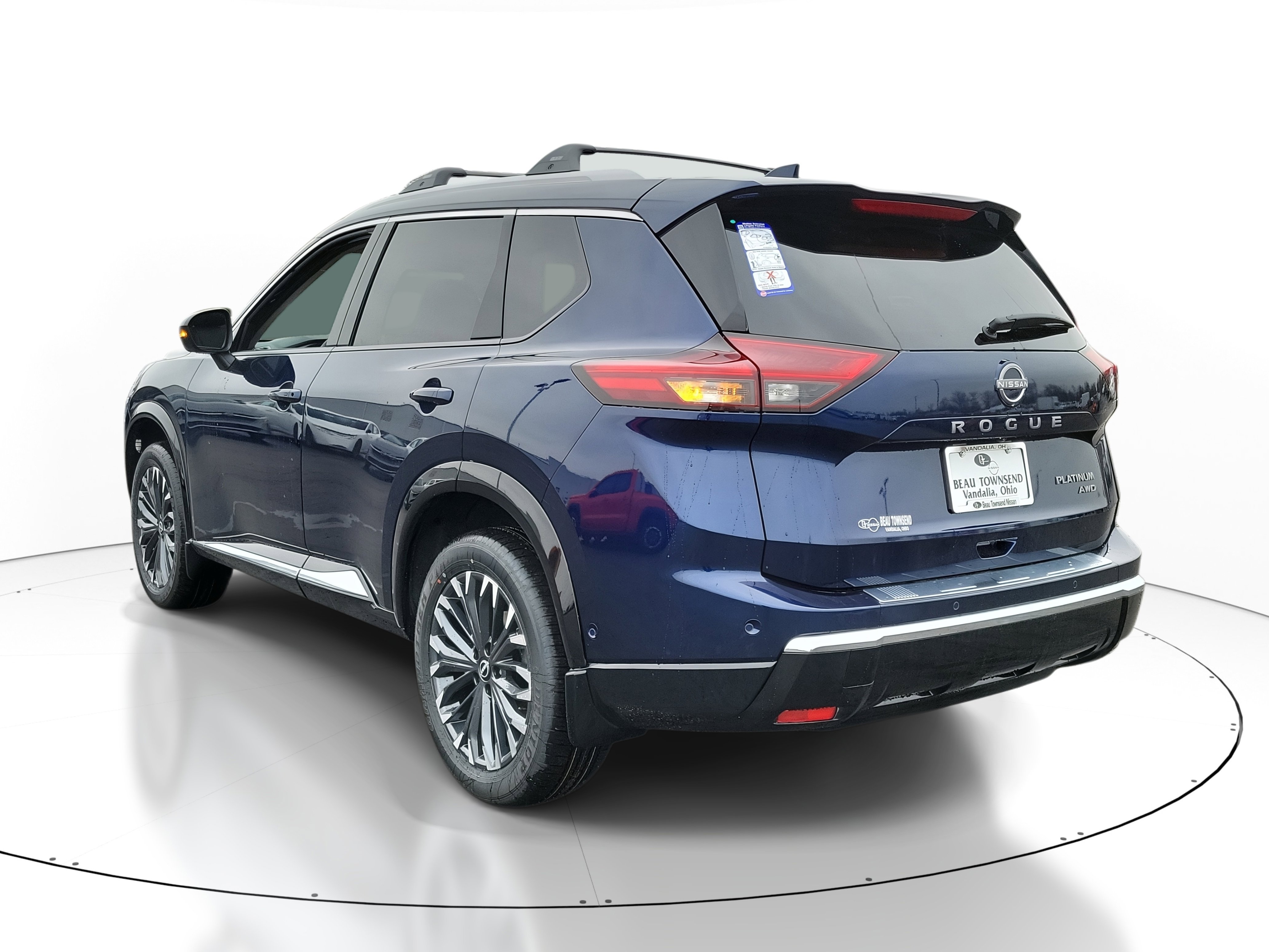 New 2026 Nissan Rogue Platinum w/ Platinum Premium Package image 3