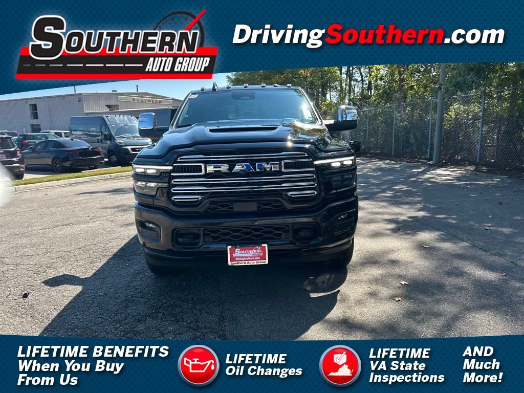 New 2026 RAM 2500 Laramie AWD/4WD image 1