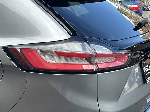 Used 2024 Ford Edge SEL image 6