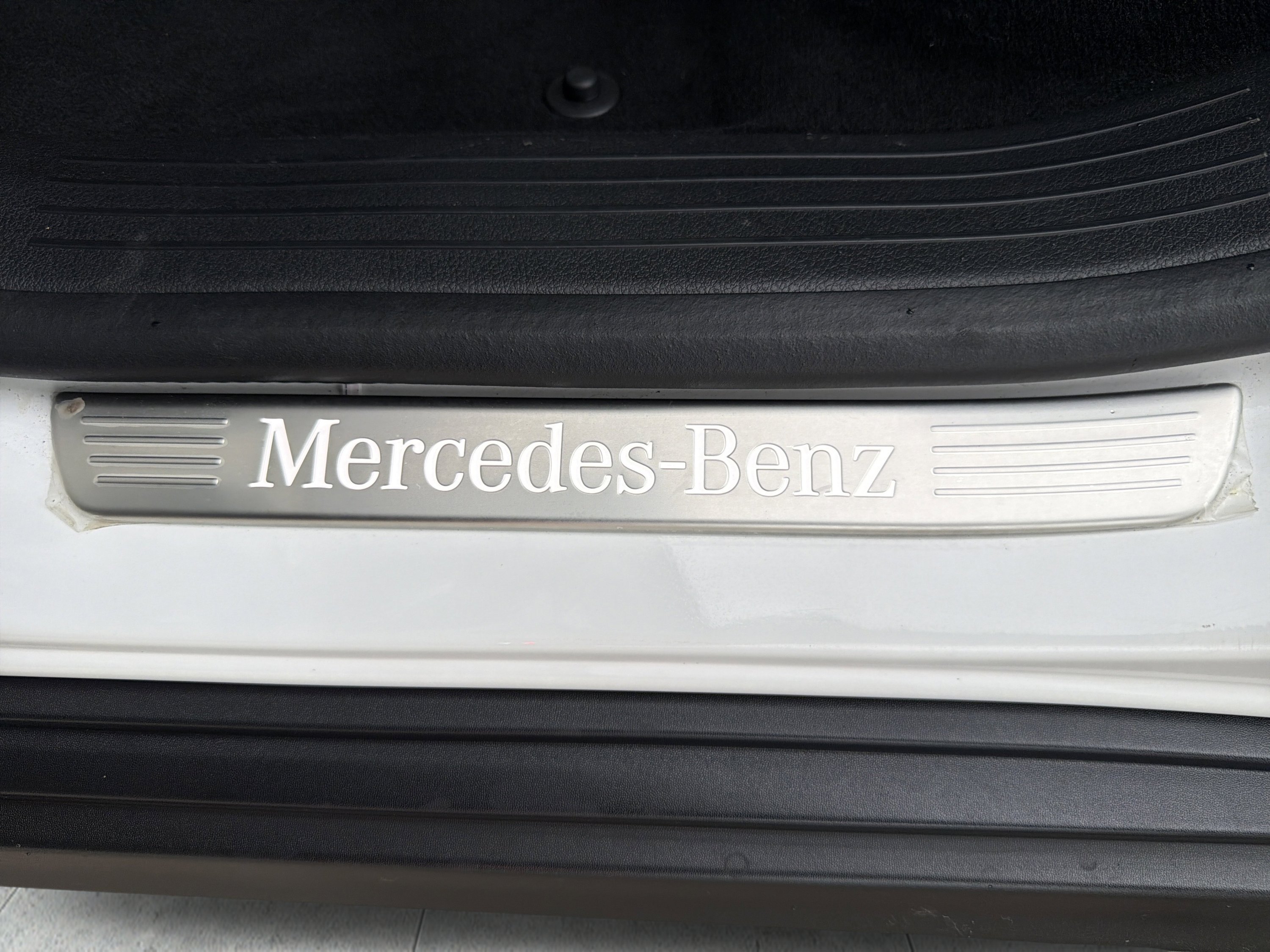 Used 2024 Mercedes-Benz GLE 450e 4MATIC image 42