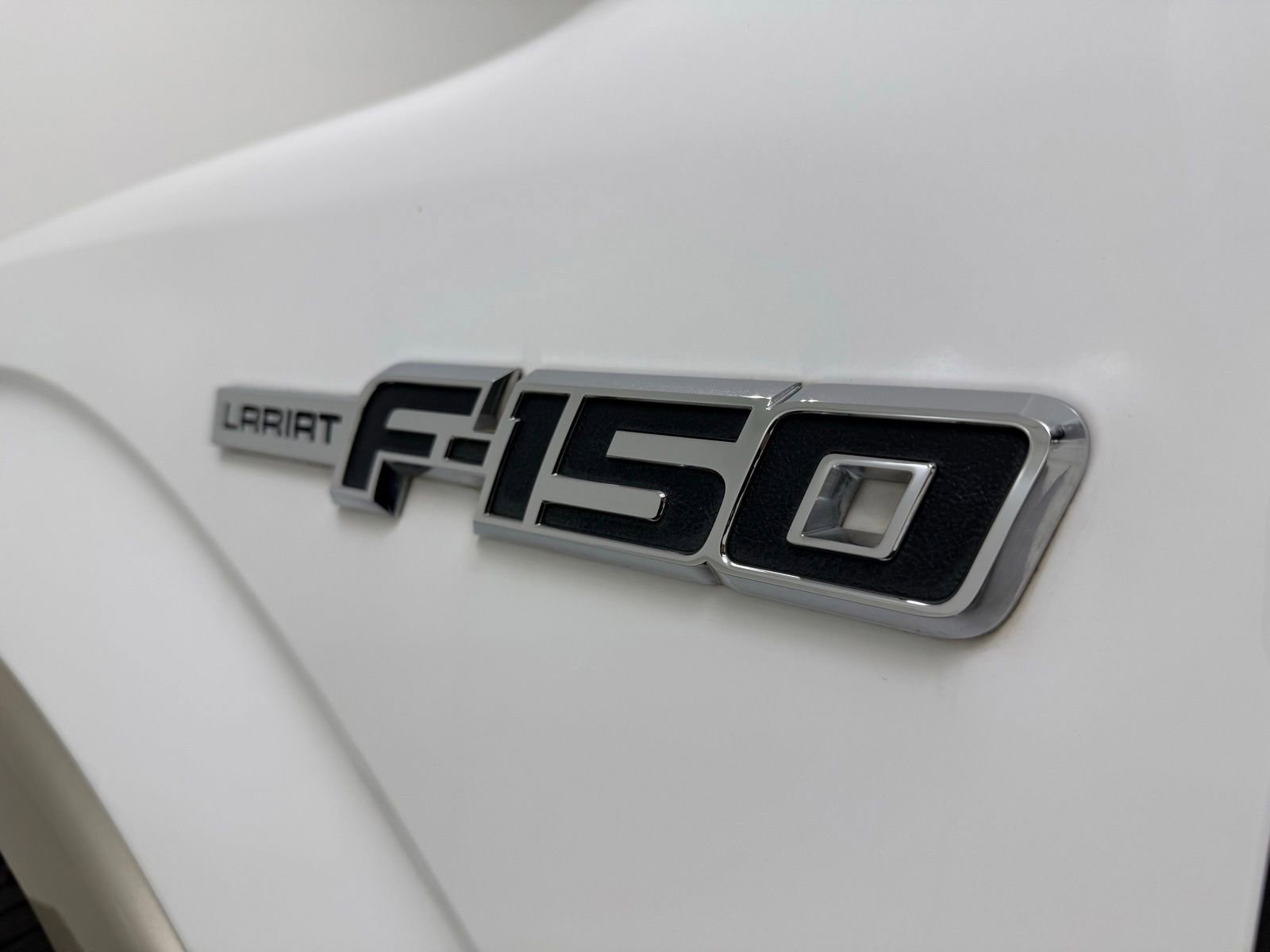Used 2010 Ford F150 Lariat RWD image 8